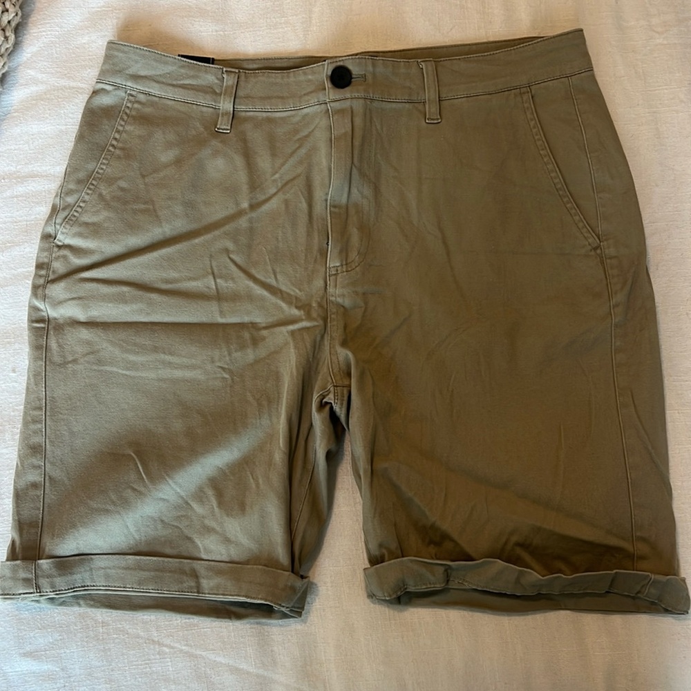 Forever 21 light grey shorts. New with tags. Size 33 waist